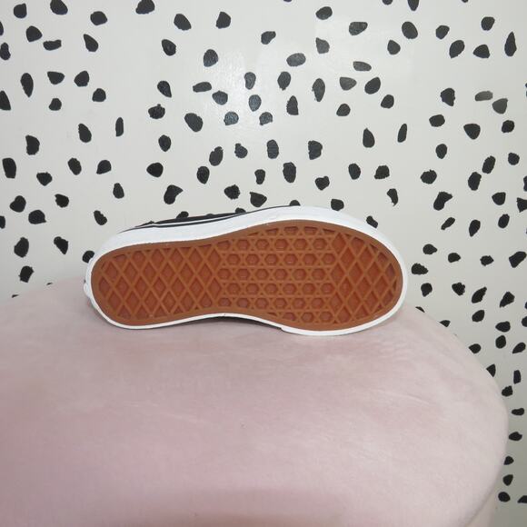 Vans Black Leopard Print Girls Lace Up Sneakers - Picture 8 of 8